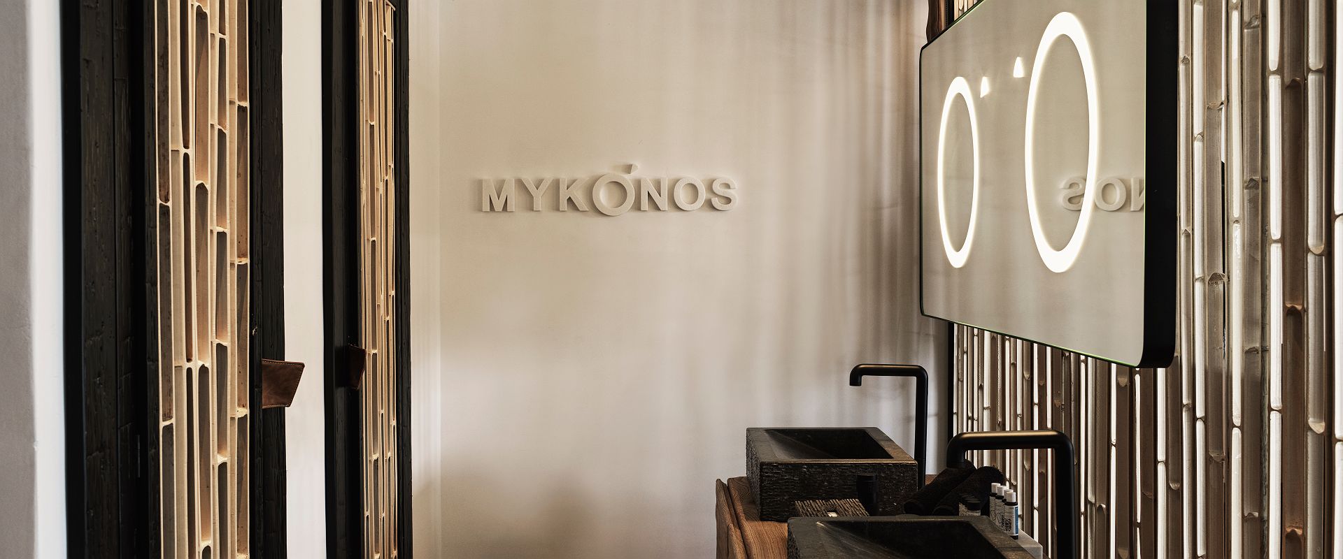 myconian o   fos with balcony   grece