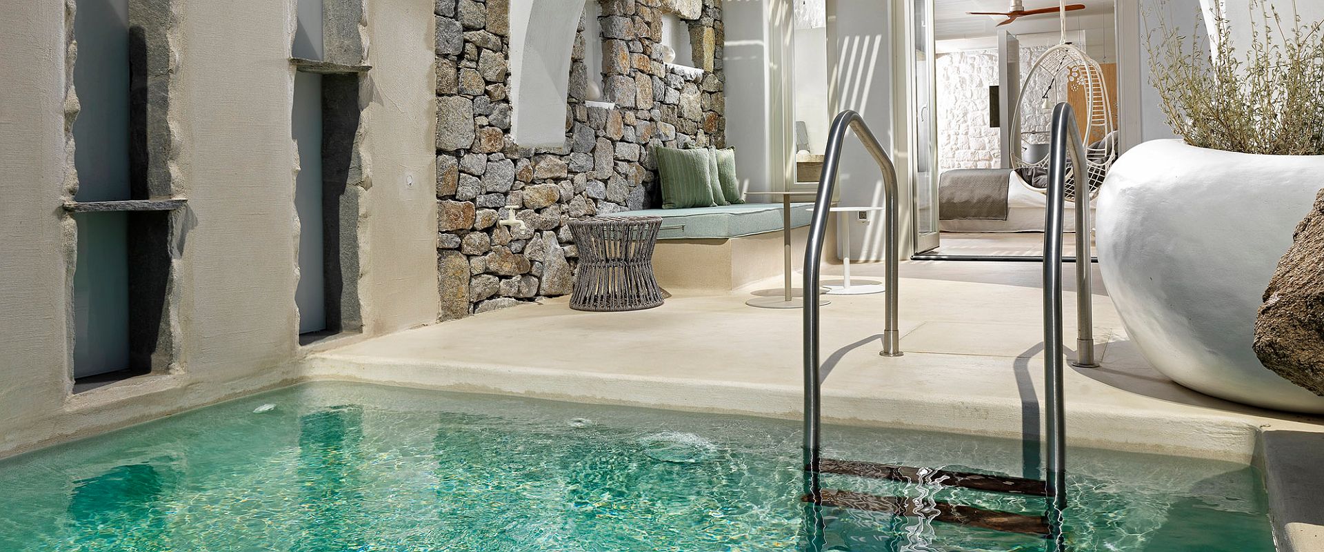 myconian kove    deluxe pool   grece 