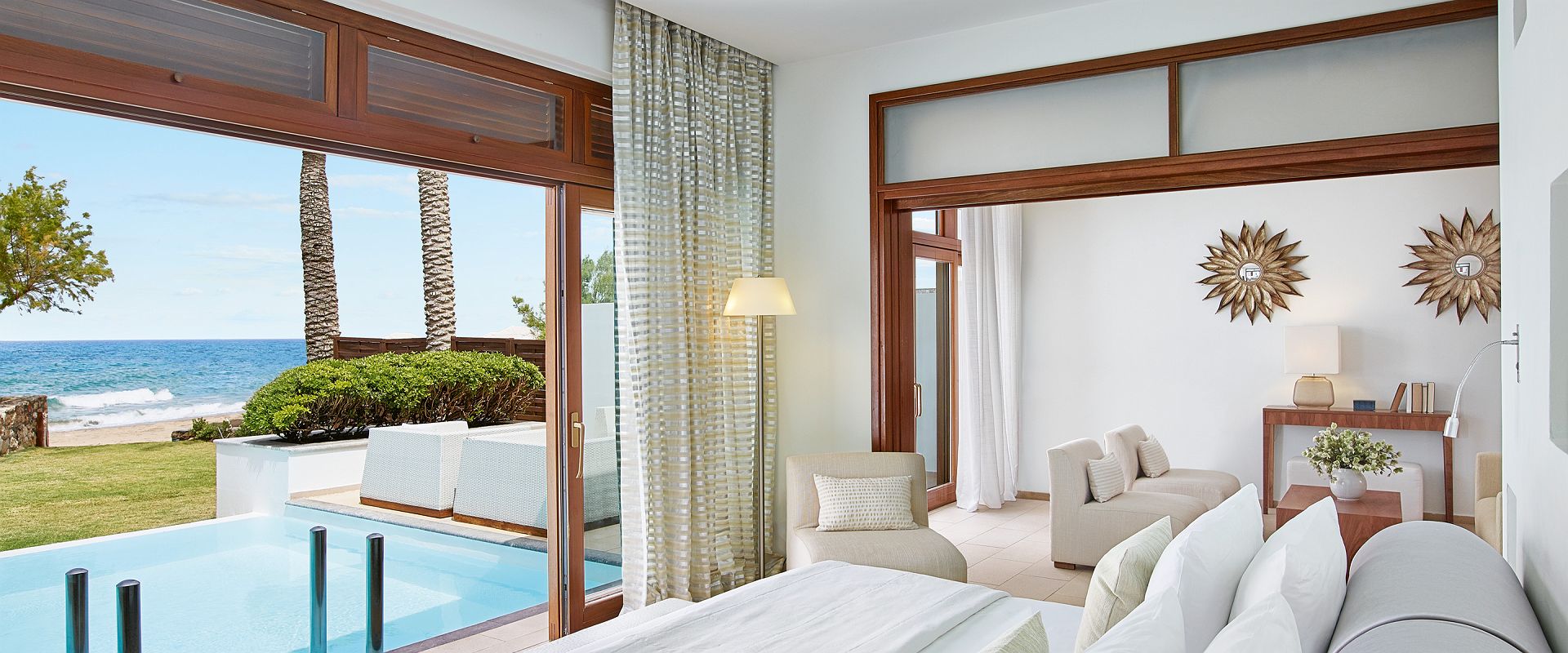 amirandes grecotel   junior villa waterfront with private pool   grece
