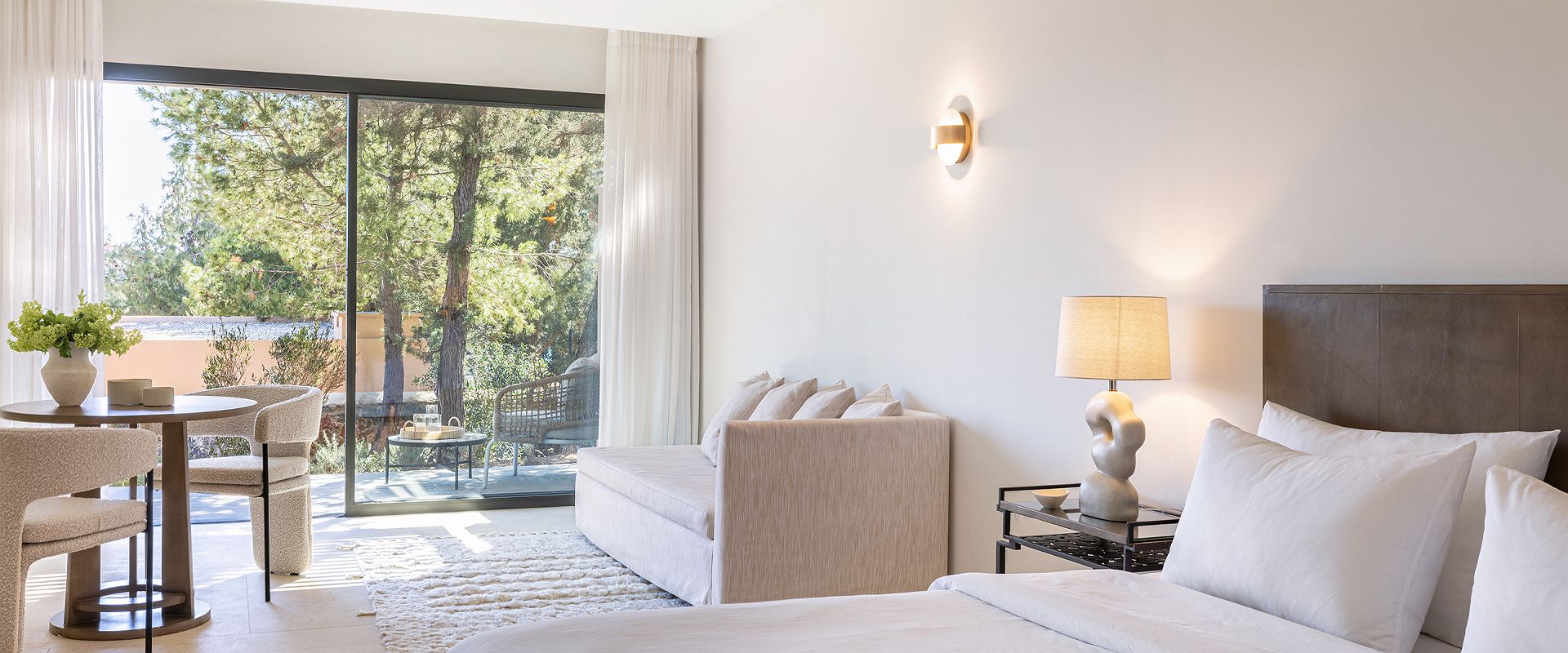 cape sounio grecotel   deluxe bungalow pine  rocks   grece