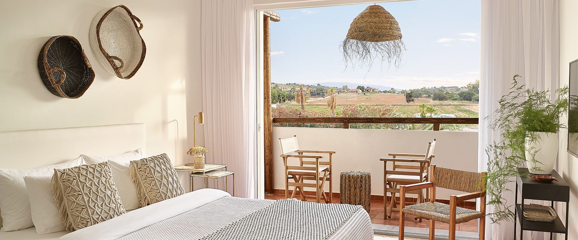 casa marron grecotel   casa room field view   grece