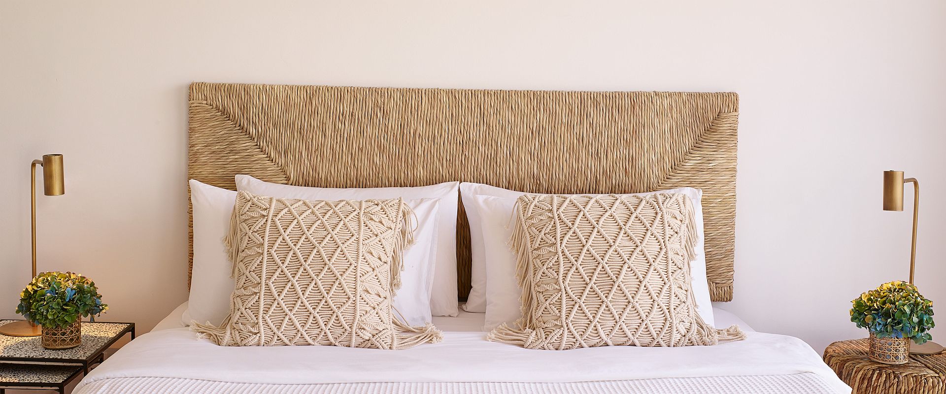 casa marron grecotel   casa bungalow sea view   grece