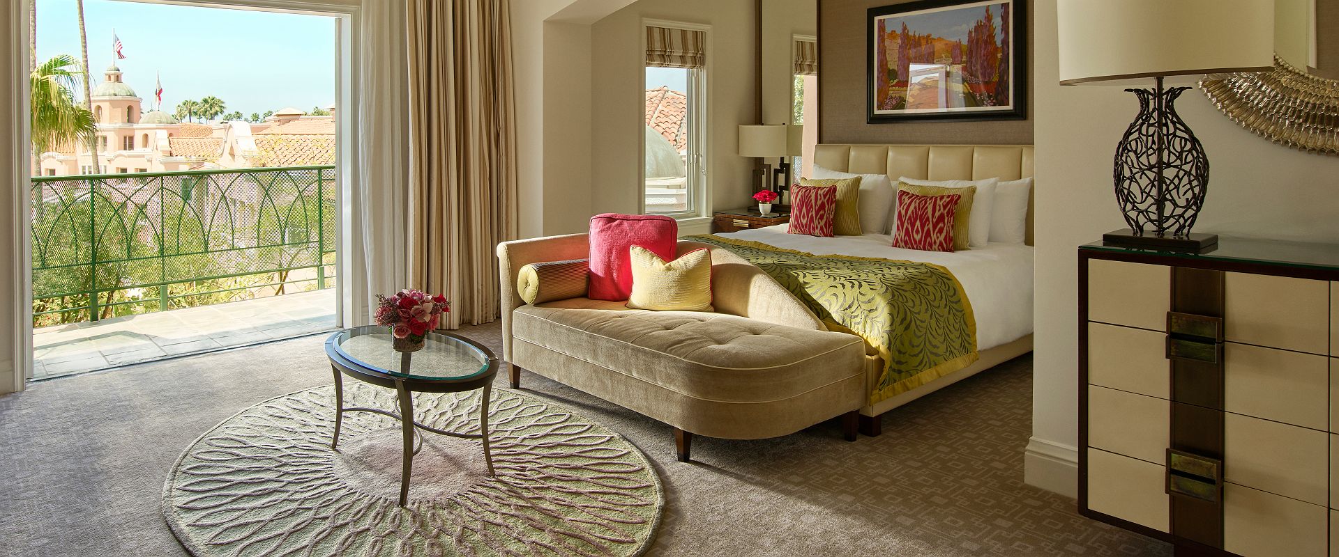 the beverly hills hotel deluxe room balcony