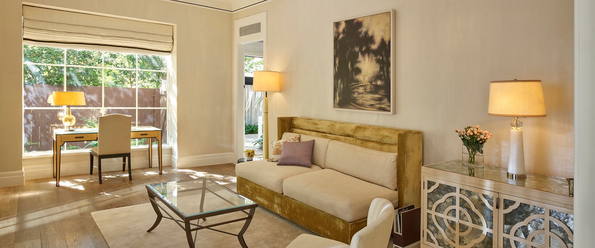 hotel bel air los angelens swan lake suite
