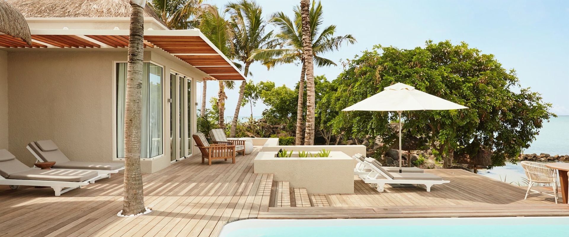 lux grand gaube   lux villa 