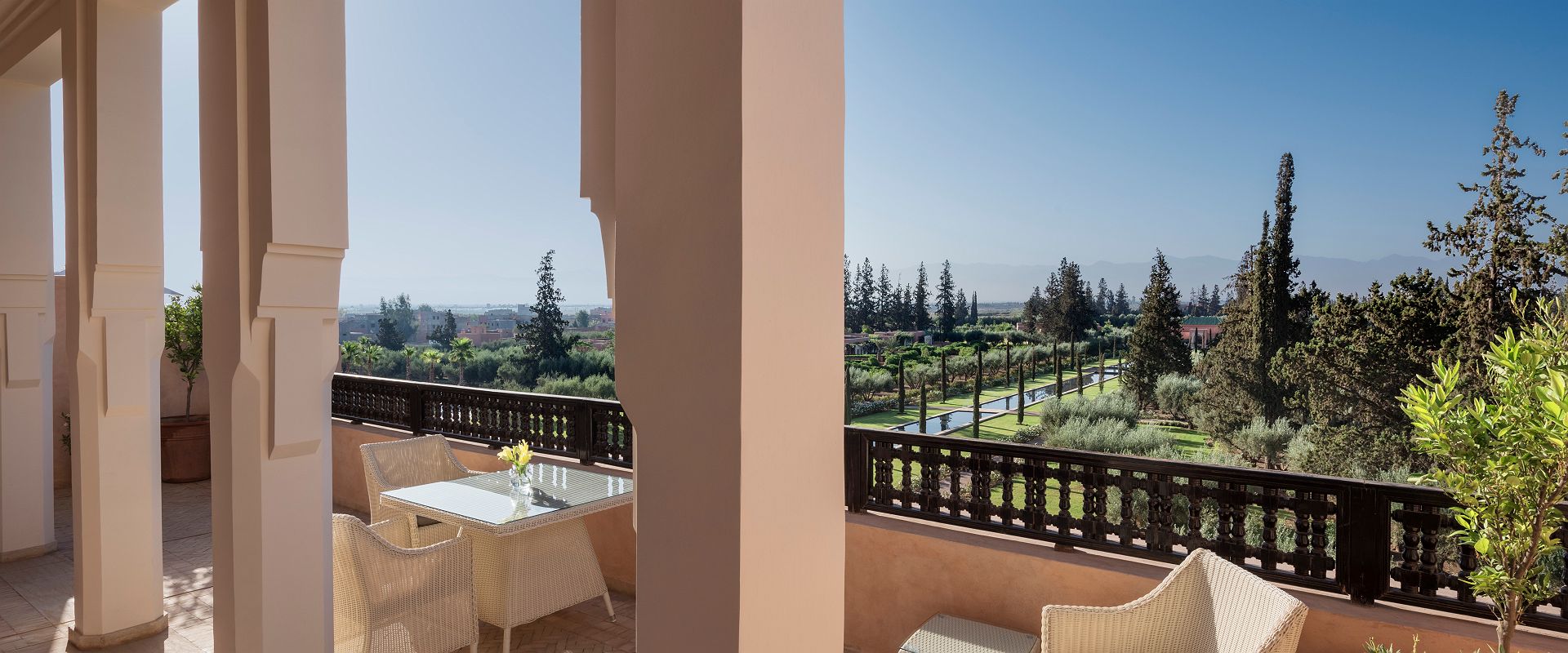 the oberoi marrakech   deluxe room with private terrace