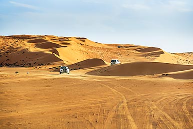 Circuit Oman au volant : L’Empire des Sables 