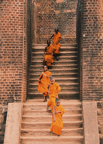 jeunes moines sri lanka