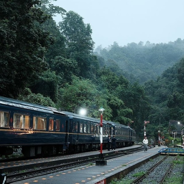 Sur les rails du Royaume de Siam