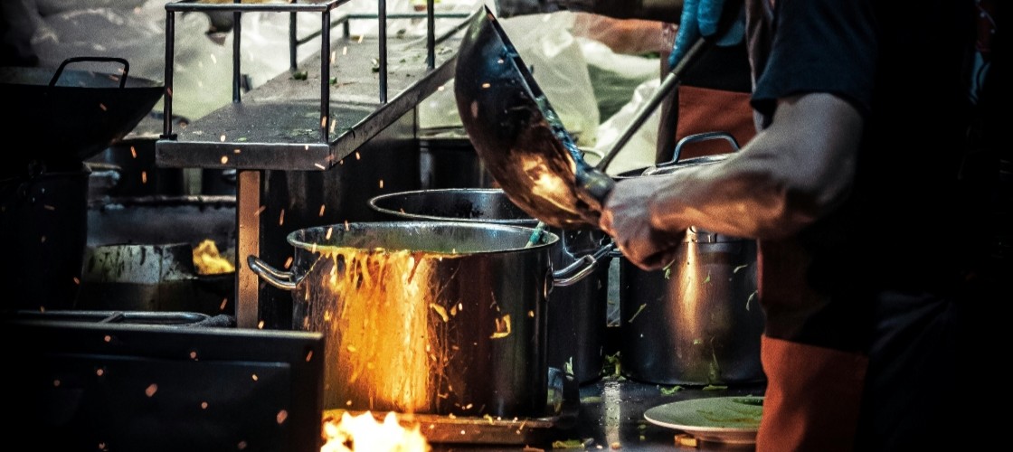 TOUT FEU TOUT FLAMME