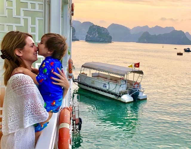 une nuit ou deux en jonque privée baie d'halong
