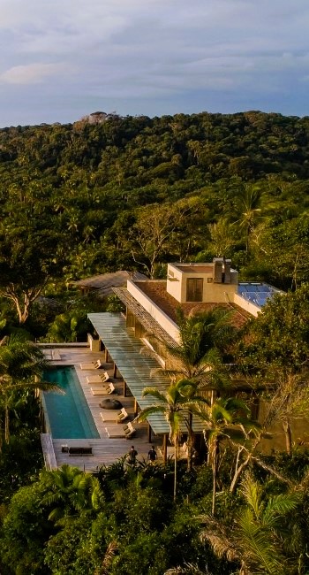 barracuda hotel & villas