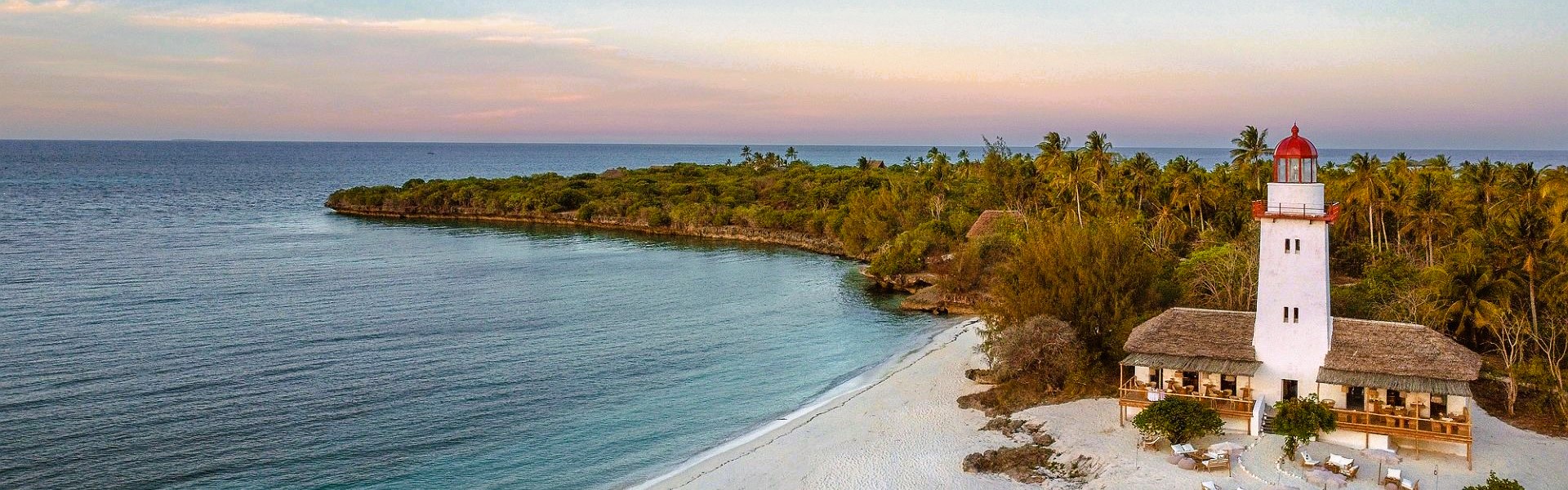 phare sur l'île de fanjove island au sud de la tanzanie