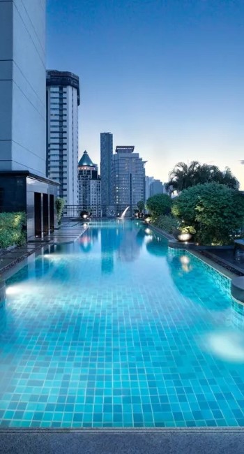 banyan tree bangkok hotel