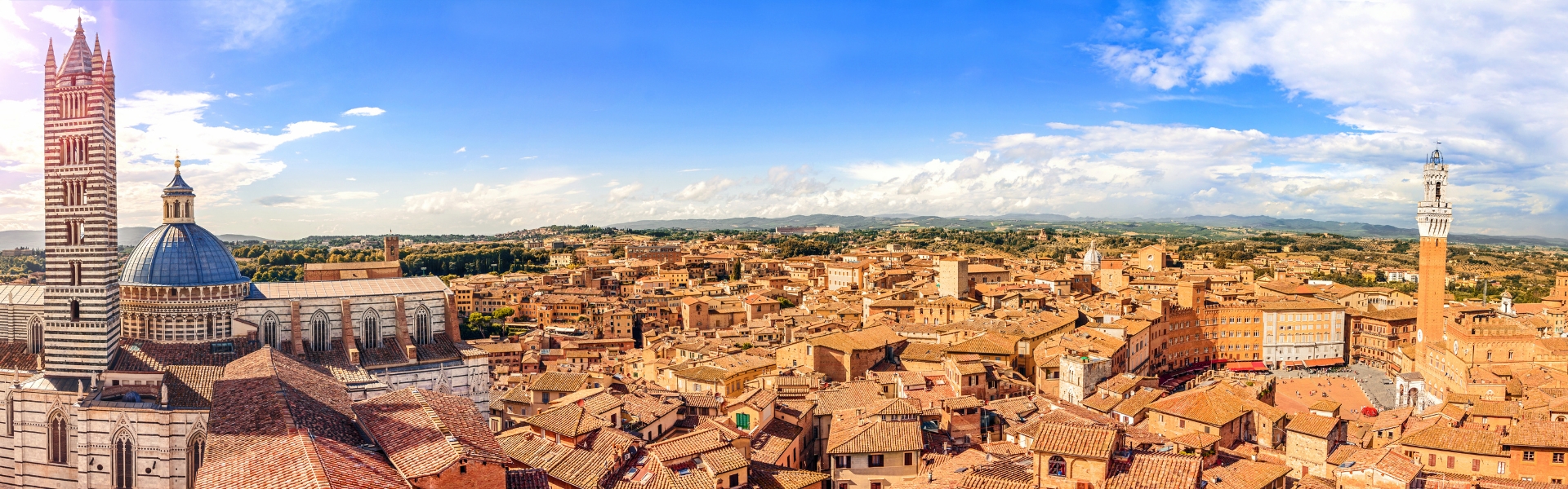 panorama sur le centre historique de la ville de sienne en toscane