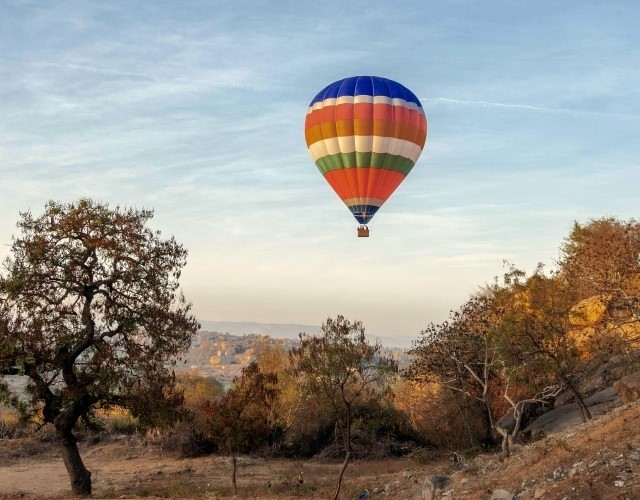 balade en montgolfière au dessus de hampi