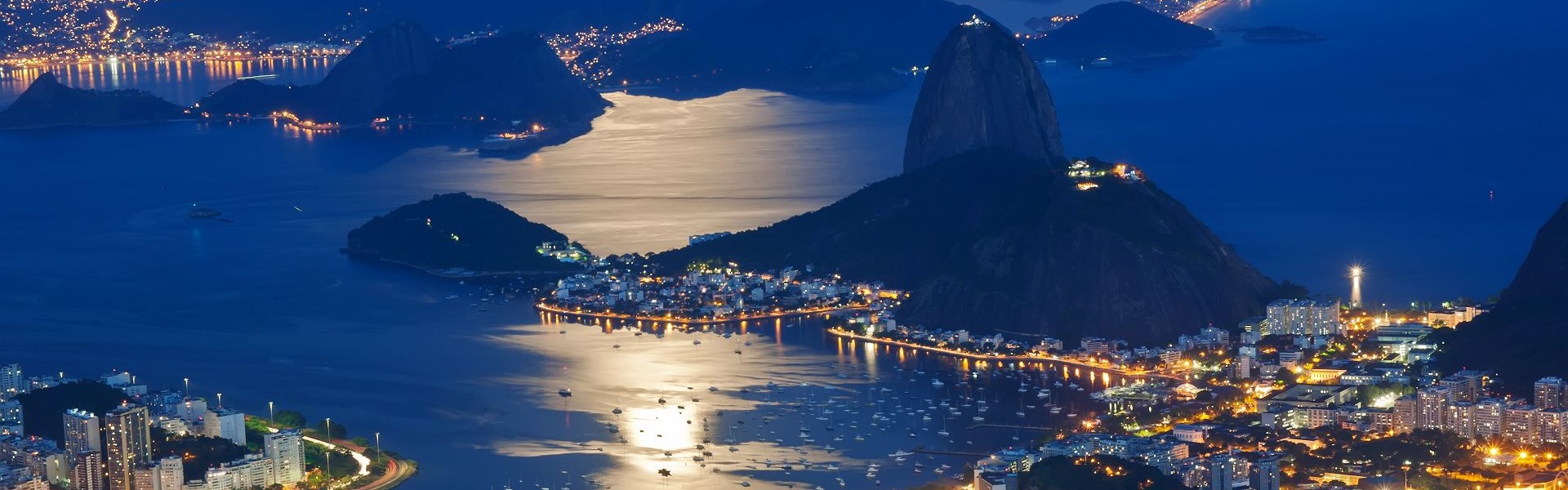 la côte et le Pain de Sucre à Rio de Janeiro