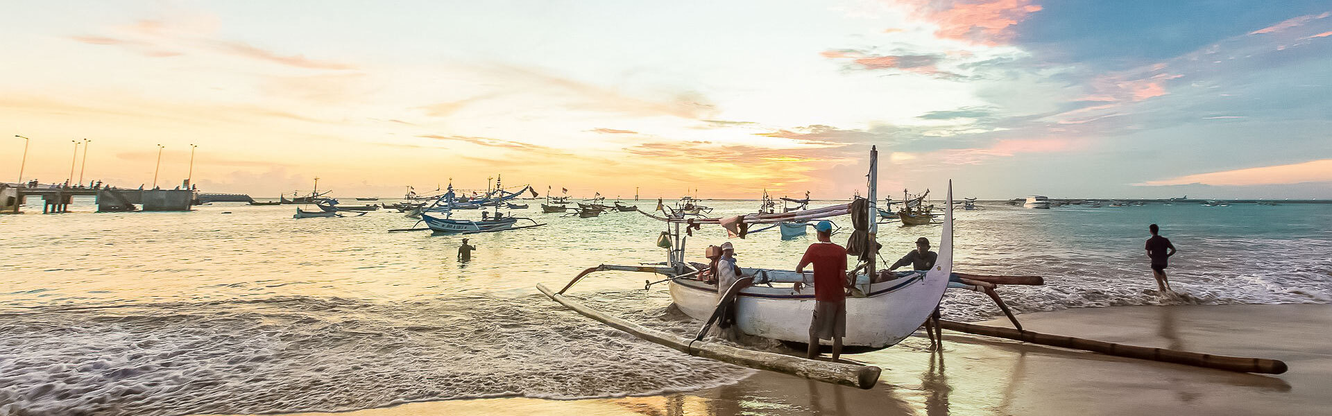 bateaux plage bali