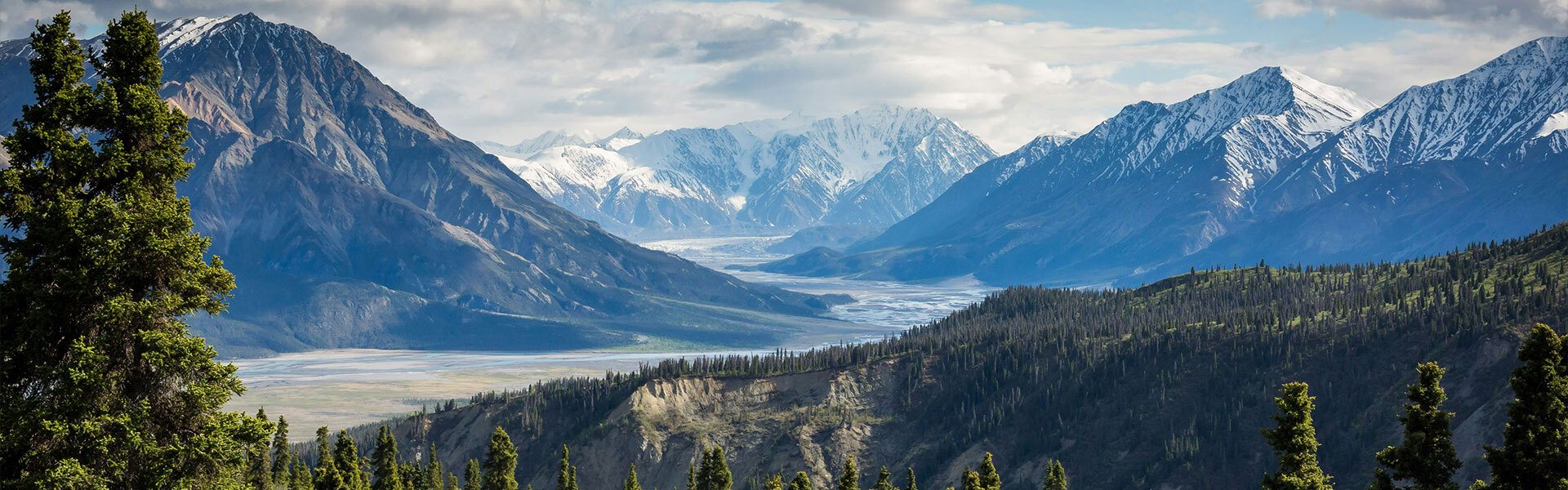 montagnes canadiennes
