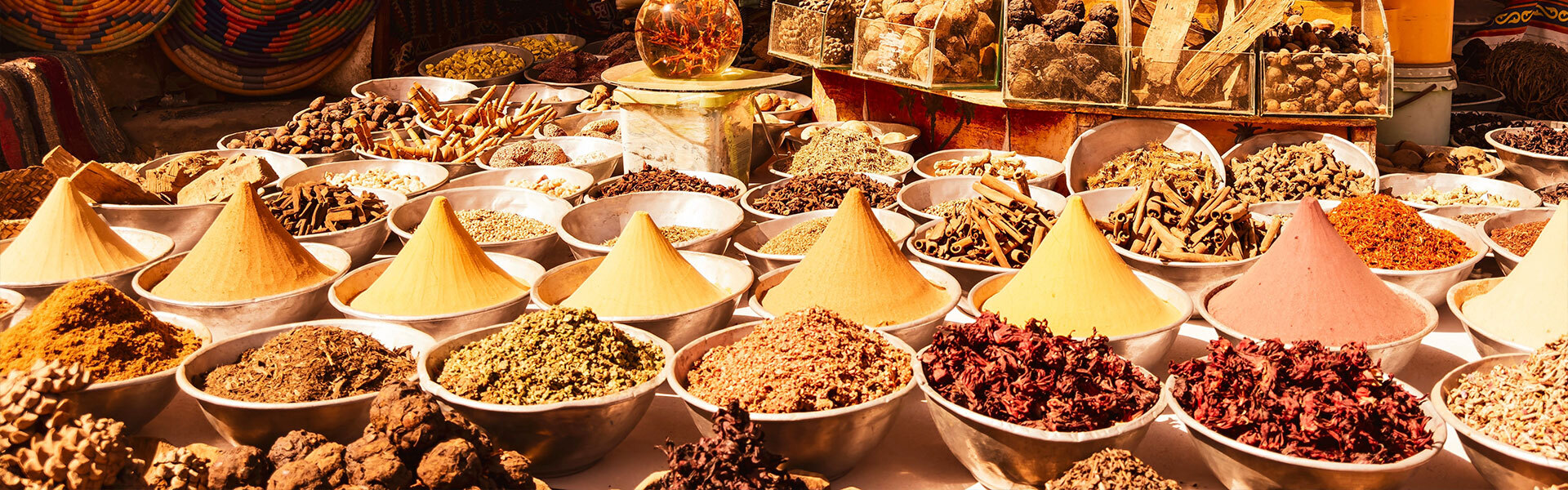stand d'épices au Maroc