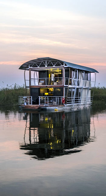 namushasha river villa