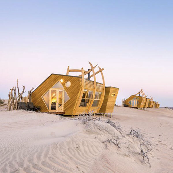 circuit hors piste en pays himba lodge shipwreck