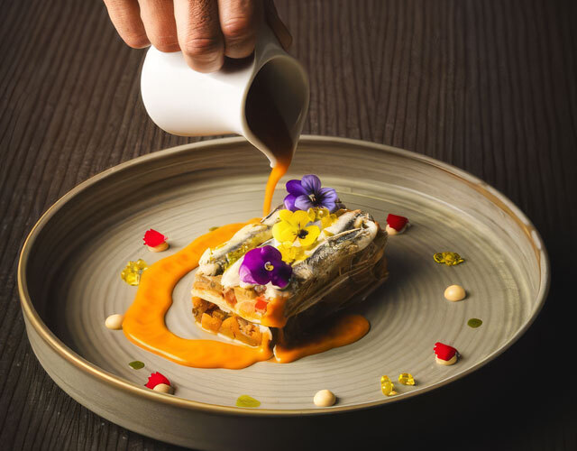 Dessert gastronomique dans un restaurant de Bangkok