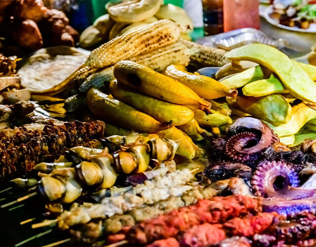 experience food tour stone town