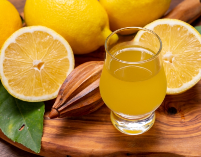 atelier de préparation de limoncello - côte amalfitaine