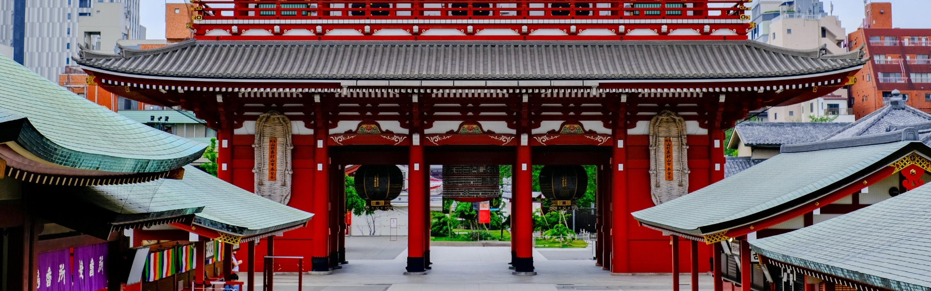 temple sensō-ji dans le quartier d'asakusa à tokyo